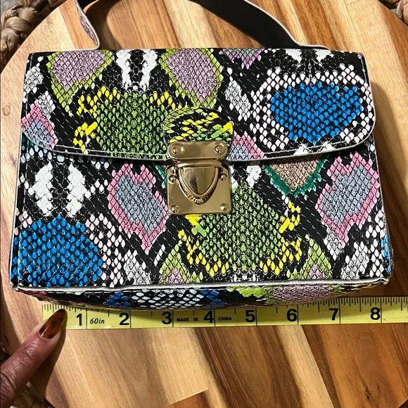 Snakeskin Mini Bag - Picture 8 of 9